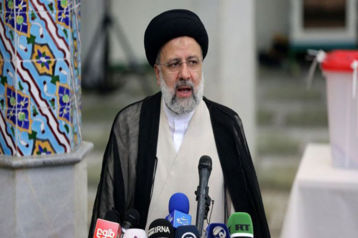 Президент Ирана назвал ядерную программу страны законной