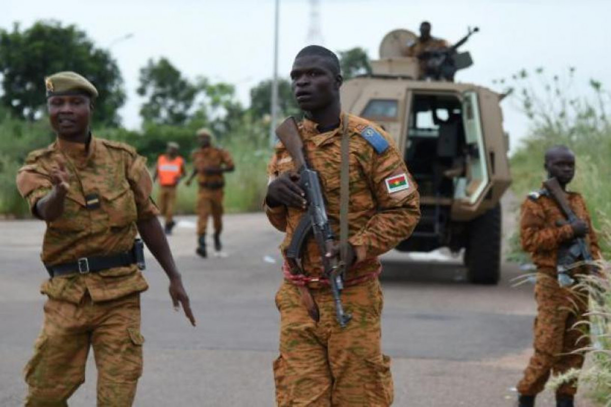 В Буркина-Фасо опровергли информацию о захвате власти в стране военными