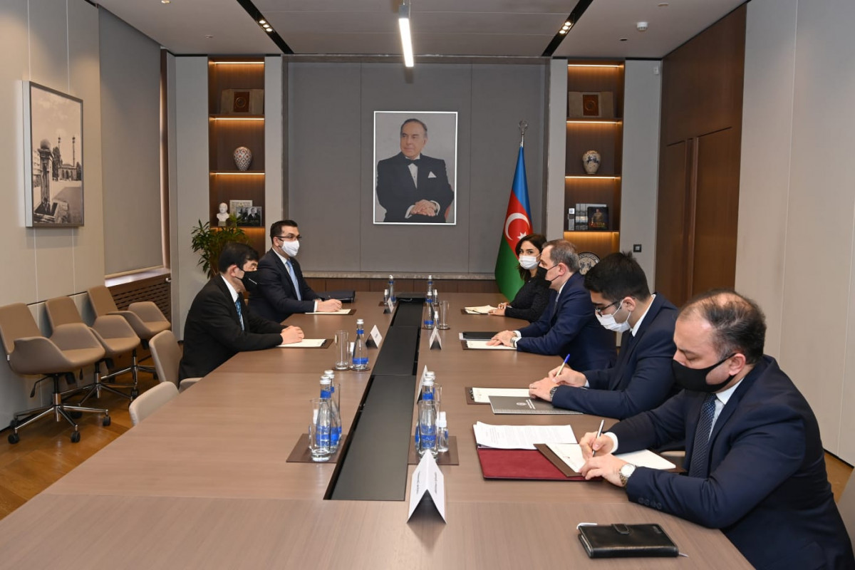 Джейхун Байрамов принял генсека Всемирной таможенной организации