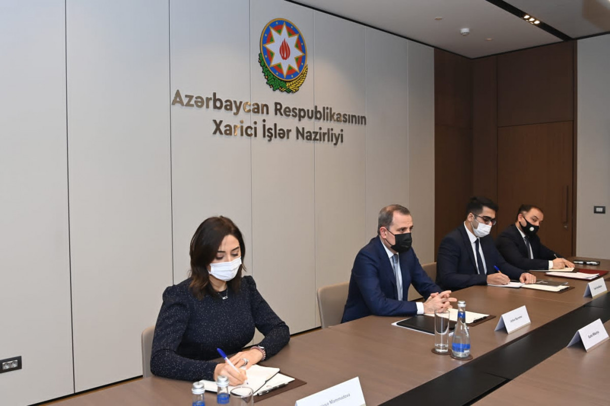 Джейхун Байрамов принял генсека Всемирной таможенной организации