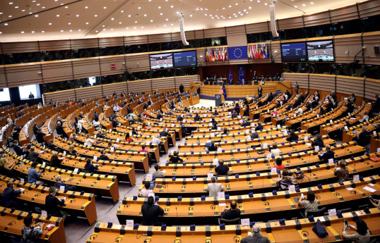 Украинских политиков назвали наркоманами в Европарламенте