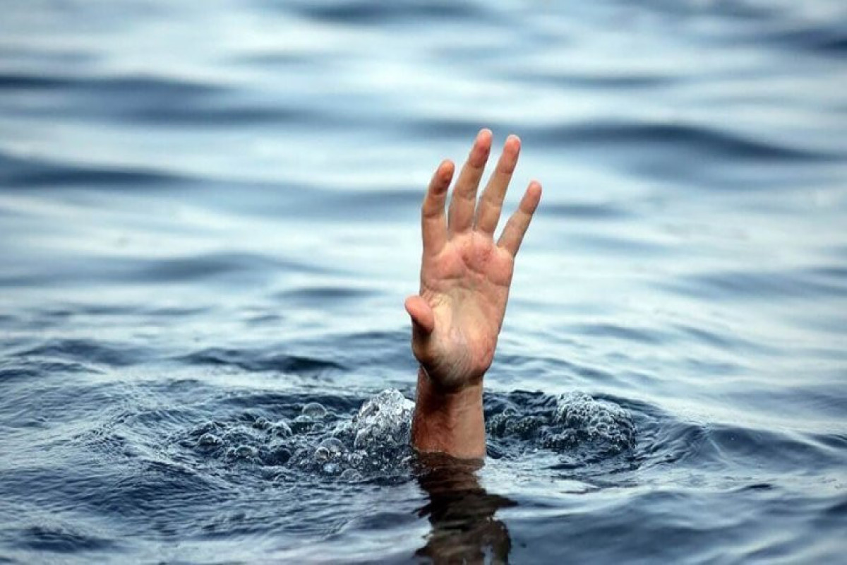 В Баку утонул 24-летний парень