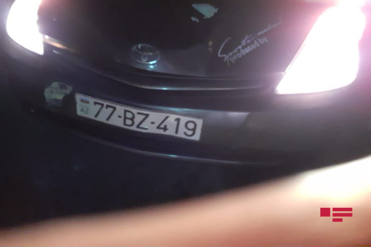 В Баку автомобиль Toyota Prius сбил насмерть пешехода