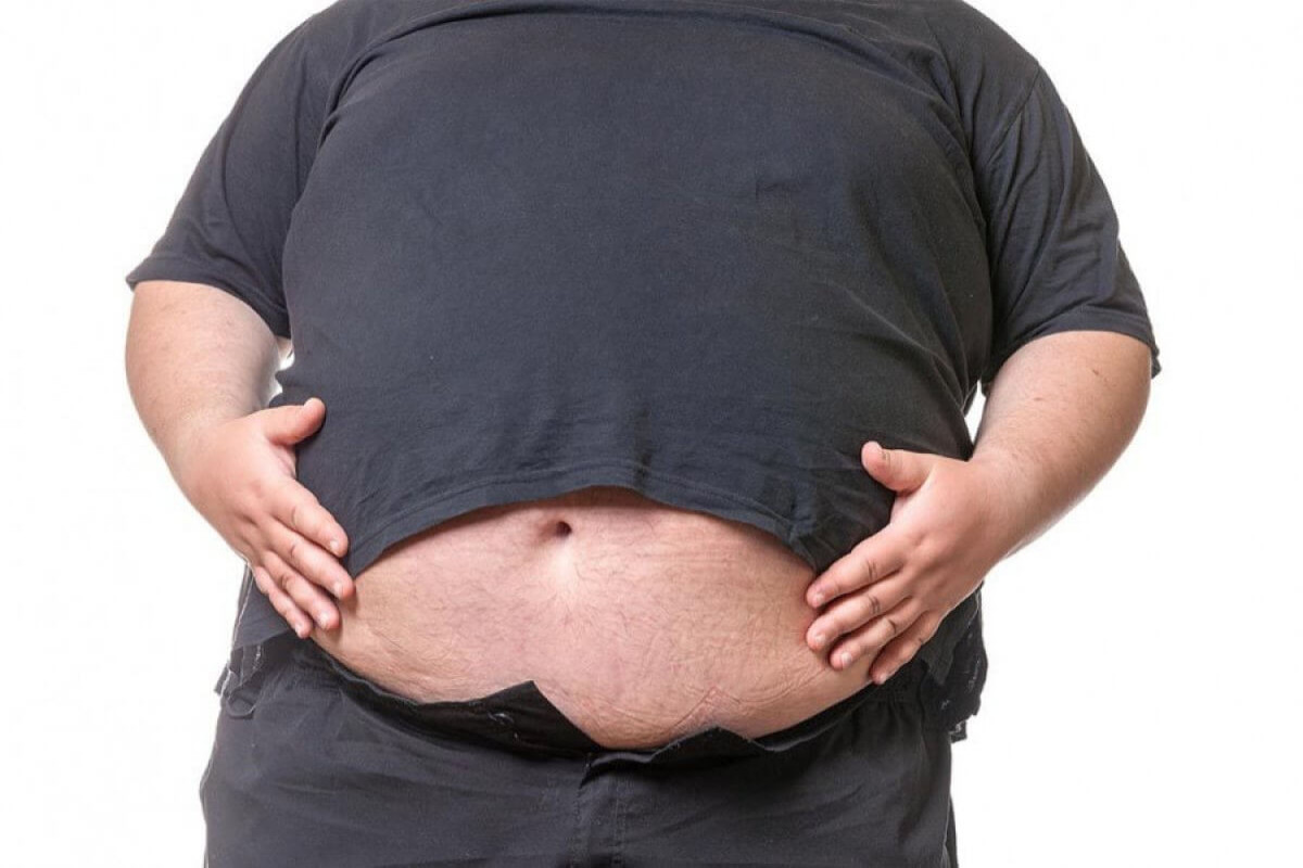 Весивший 244 килограмма мужчина отказался от вредных привычек и похудел в два раза