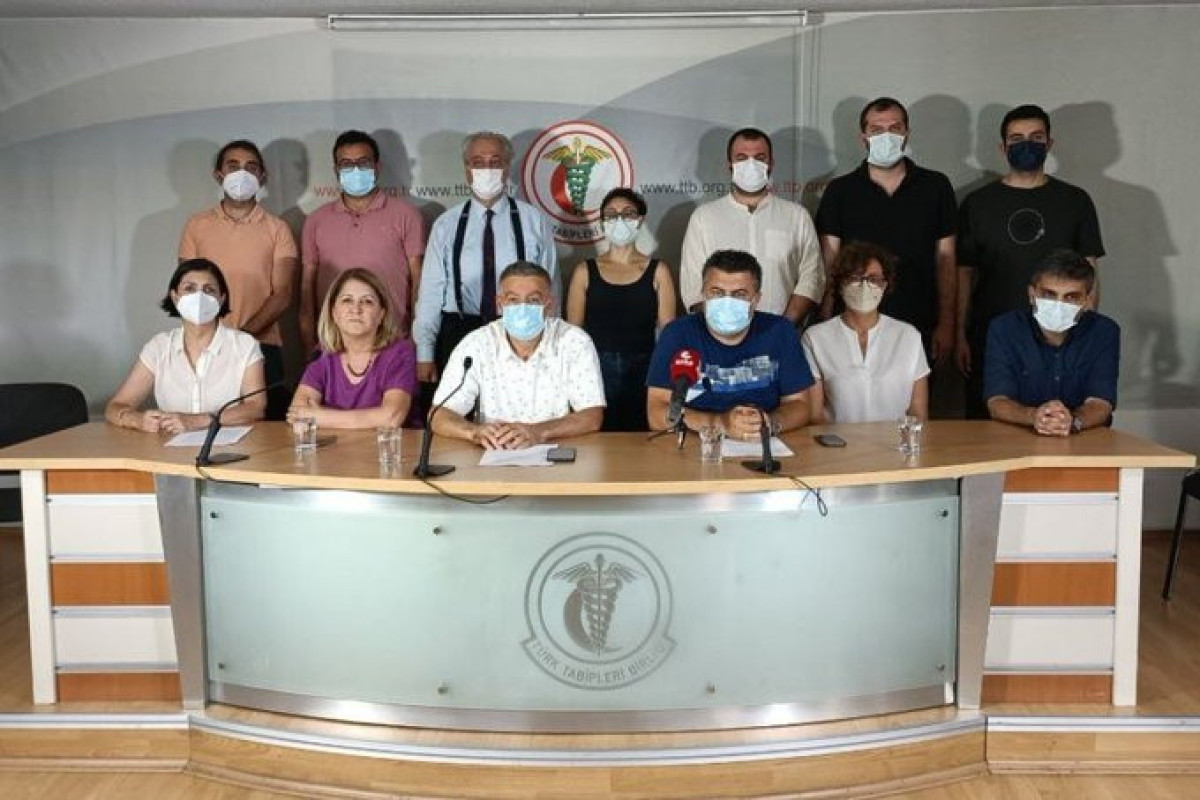 В Турции врачи объявили двухдневную забастовку-ВИДЕО 