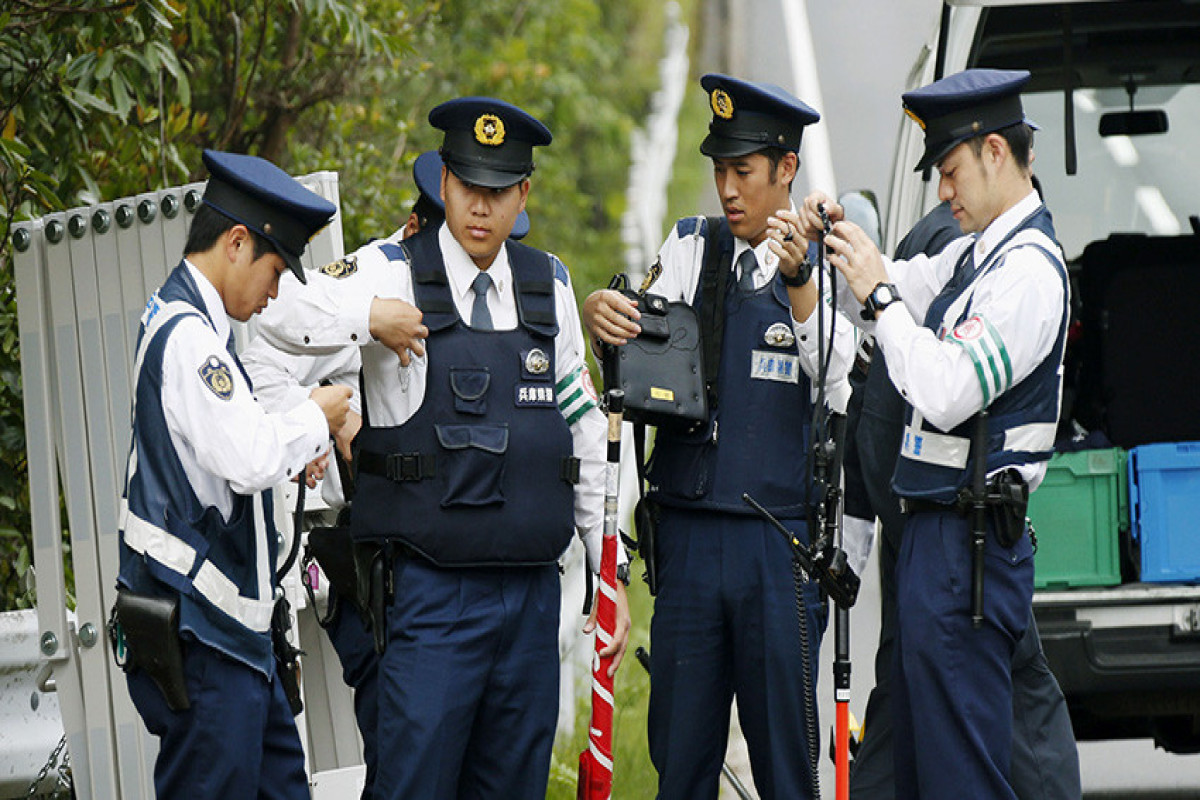 В доме убийцы экс-премьера Японии найдена взрывчатка
