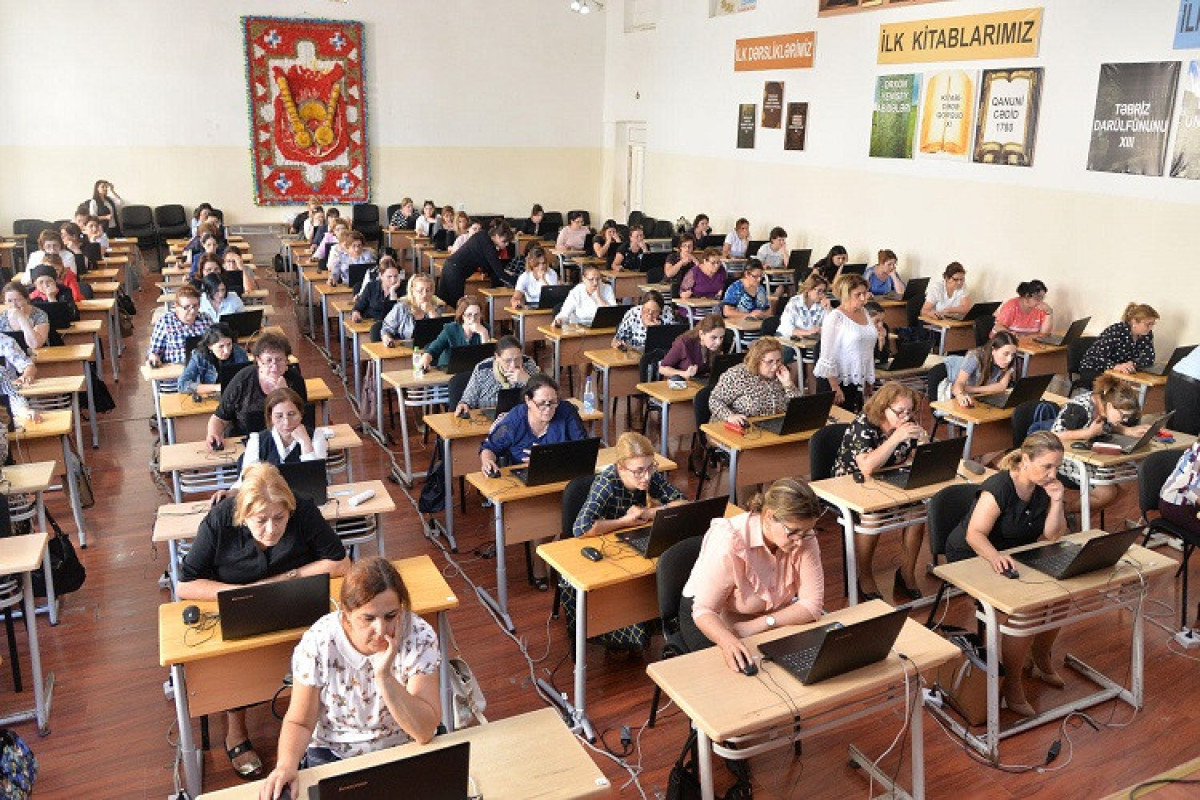 После сертификации в Азербайджане дифференцируют зарплату десятков тысяч учителей