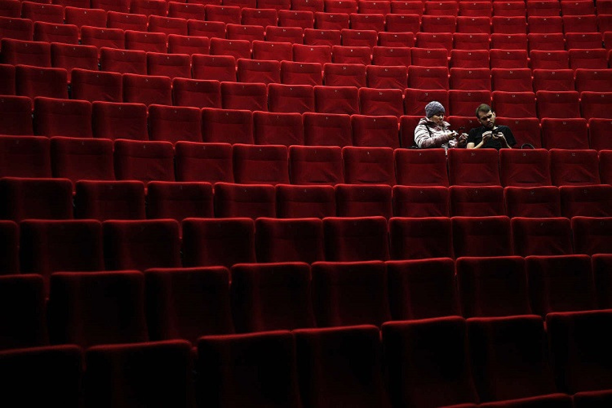 Выручка стремительно падает: в России могут закрыться 70% кинотеатров