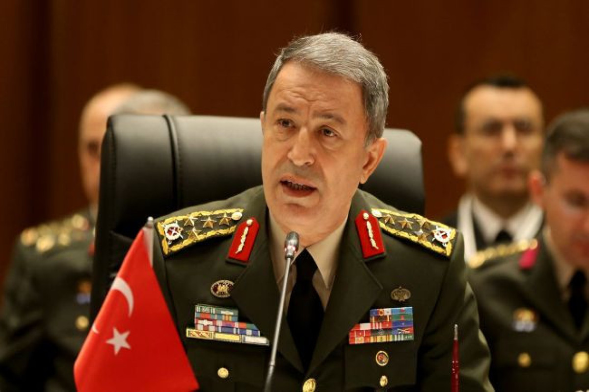 Министр обороны Турции выразил обеспокоенность из-за удара по порту Одессы