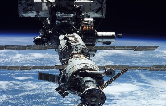 Инженер NASA рассказал о запрете порнографии и мастурбации на МКС