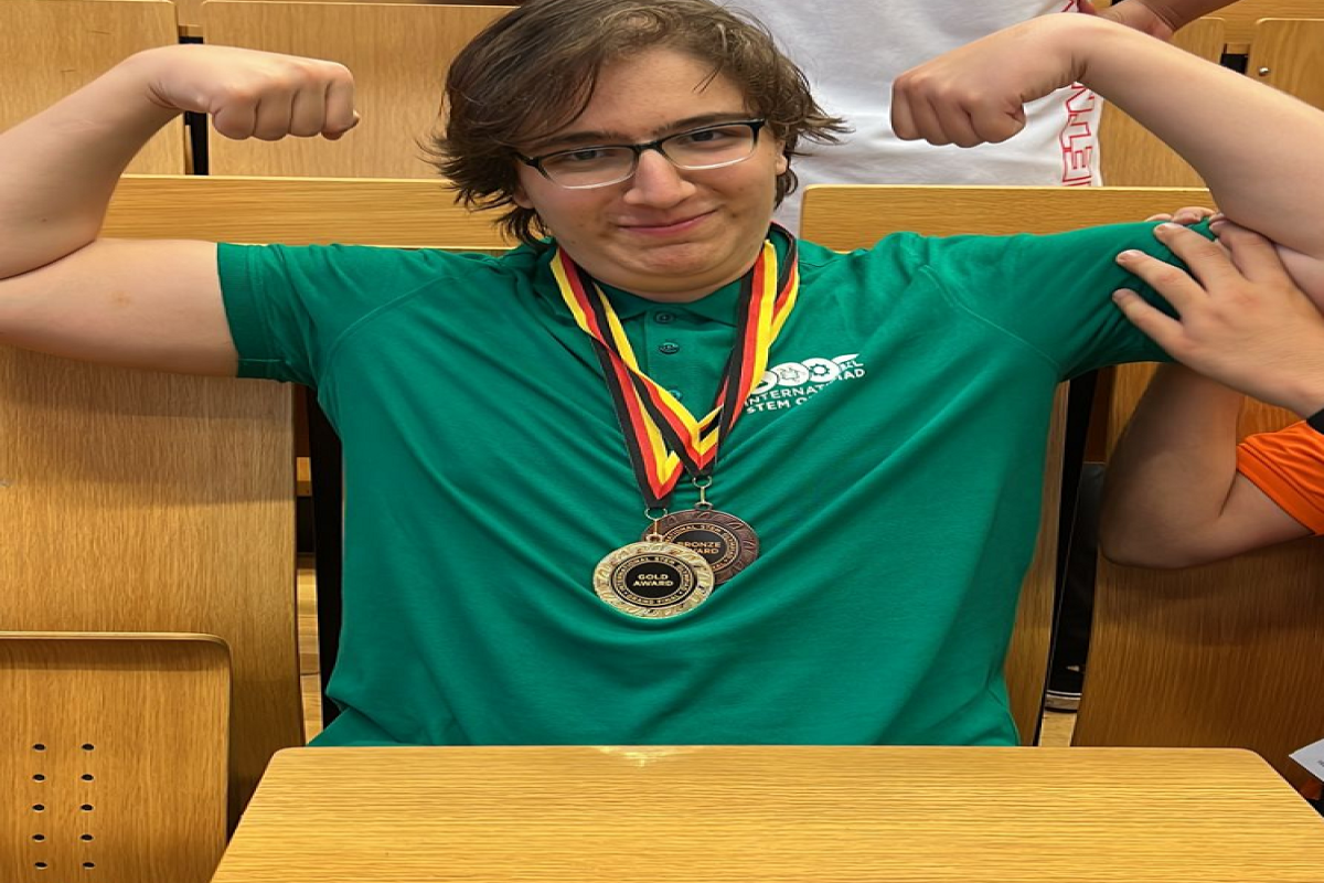 Школьник из Азербайджана завоевал золотую медаль на международной олимпиаде STEM-ФОТО 