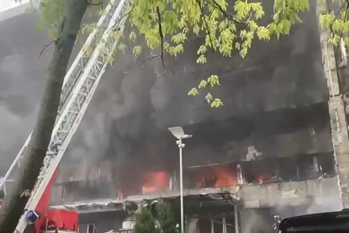 Пожар в московском бизнес-центре потушен-ВИДЕО -ОБНОВЛЕНО 