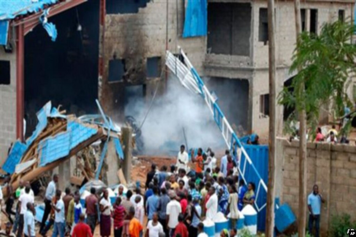 Более 50 человек убиты при нападении боевиков на католическую церковь в Нигерии