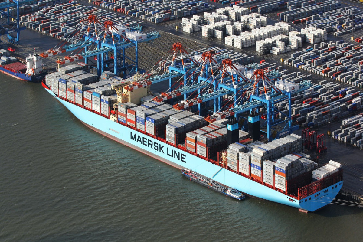 Объем контейнерного импорта в Россию сократился на 60%