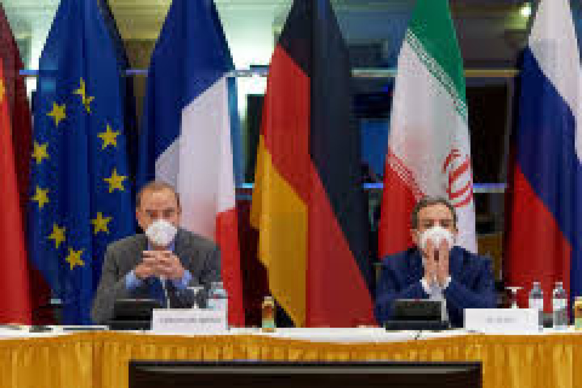 Страны «евротройки» вновь заявили о готовности заключить сделку по ядерной программе Ирана