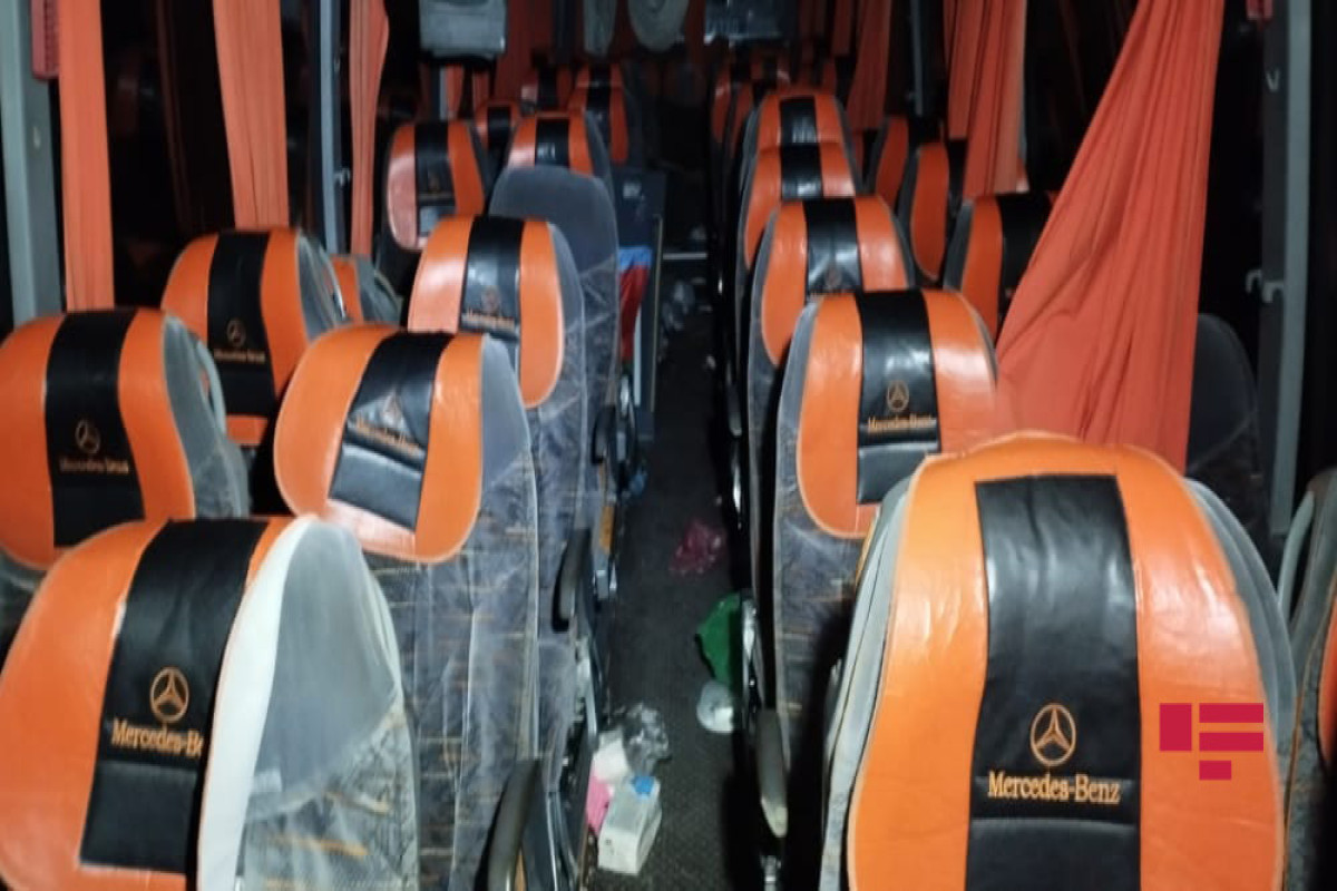 В Азербайджане автобус со школьниками попал в ДТП, есть пострадавшие-ОБНОВЛЕНО -ФОТО 