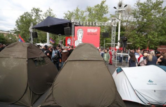 Армянская оппозиция решила изменить протестную стратегию