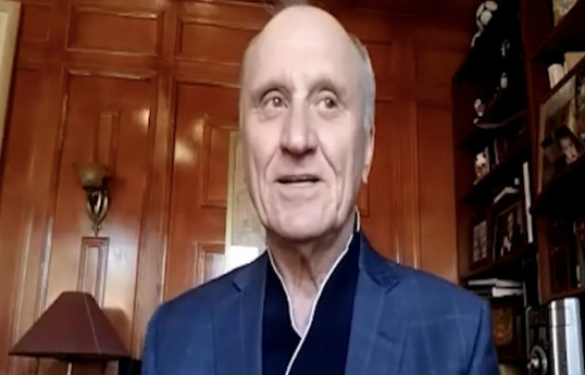 Геннадий Бурбулис