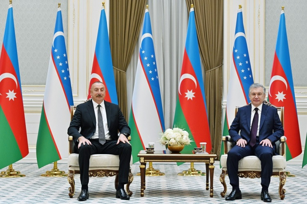 Между Азербайджаном и Узбекистаном подписано девять документов
