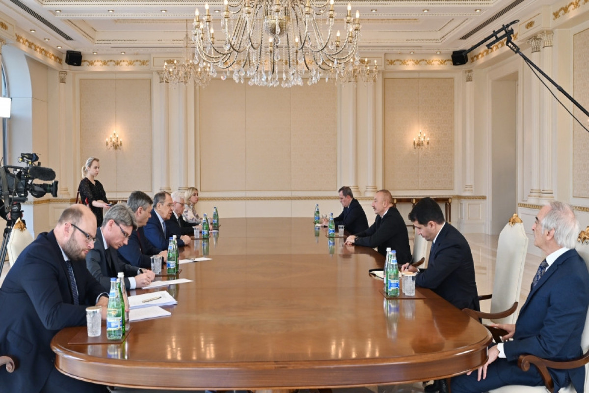 Началась встреча президента Ильхама Алиева с Сергеем Лавровым