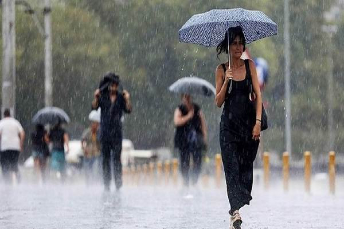 В Баку ожидаются кратковременные дожди и умеренный ветер