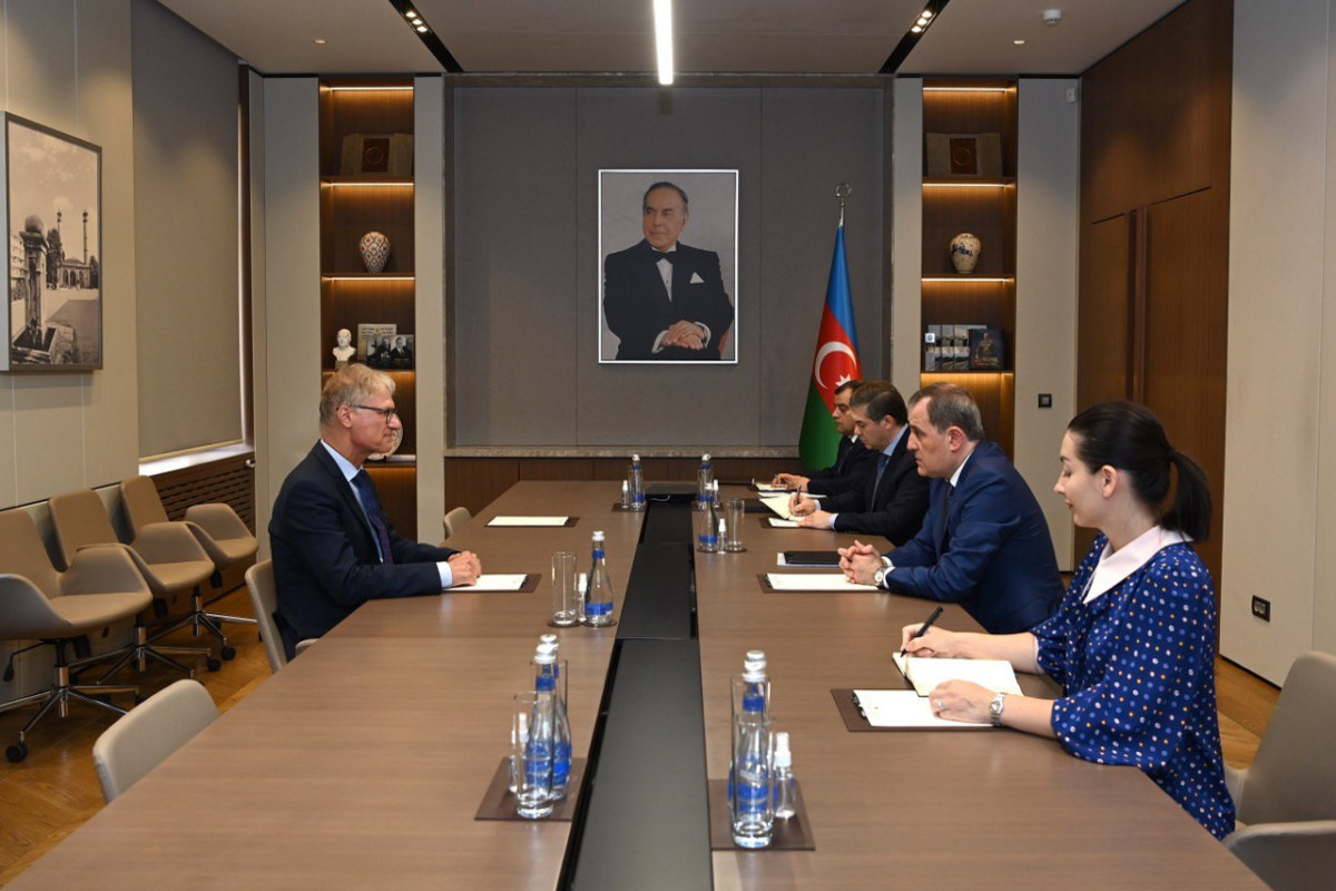 Джейхун Байрамов встретился с послами Австрии и Германии, завершившими деятельность в Азербайджане-ФОТО 