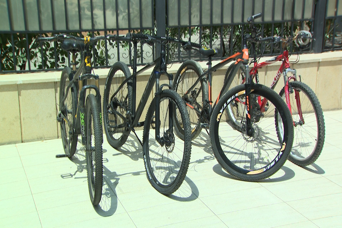 В Баку задержаны лица, крадущие велосипеды