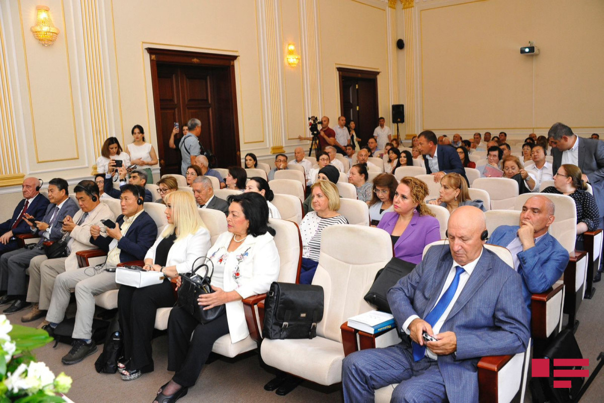 Состоялась конференция на тему «Азербайджано-Корейское научное сотрудничество»-ФОТО 