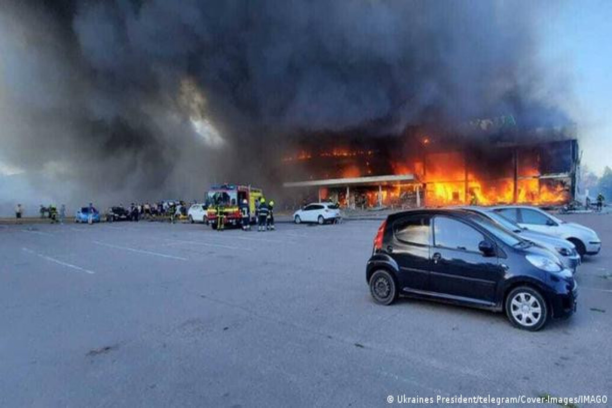 После ракетного удара по торговому центру Кременчуга 21 человек пропали без вести