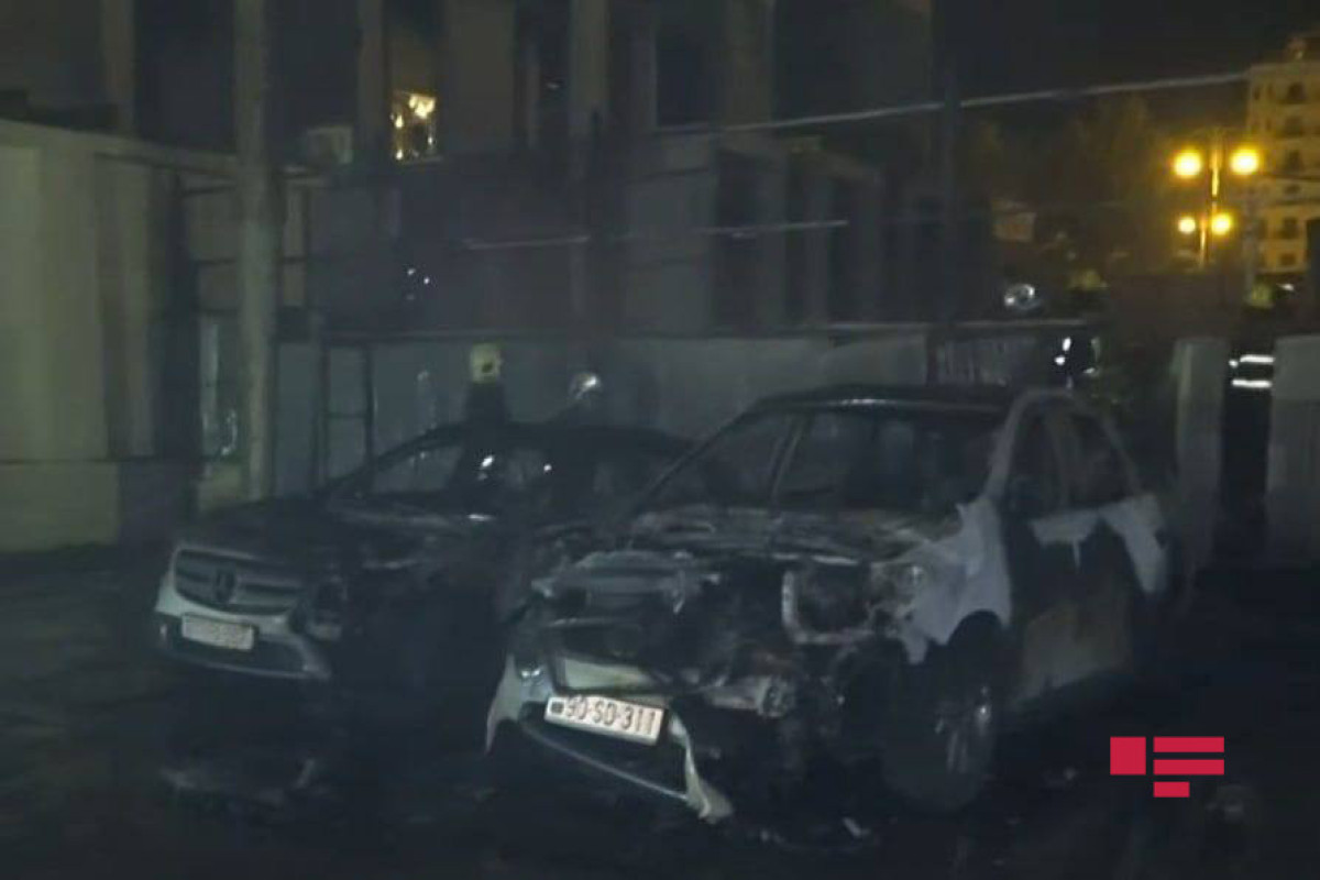 В центре Баку произошел крупный пожар-ОБНОВЛЕНО 