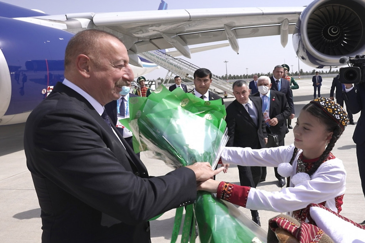 Президент Ильхам Алиев совершил визит в Туркменистан-ФОТО 