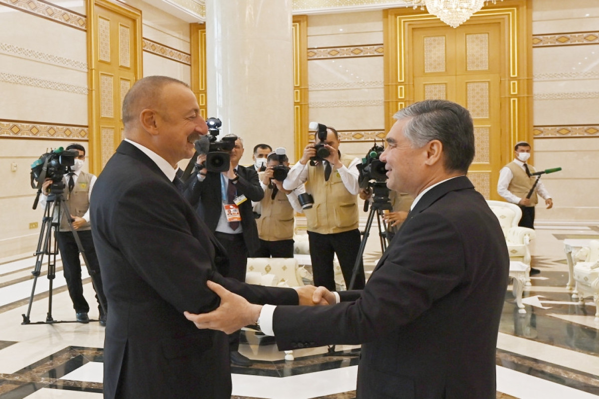 Президент Ильхам Алиев встретился с Гурбангулы Бердымухамедовым-ФОТО 