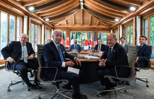 Путин: если бы лидеры G7 разделись на саммите, зрелище было бы отвратительным