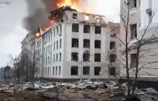 Харьков подвергся сильной бомбардировке