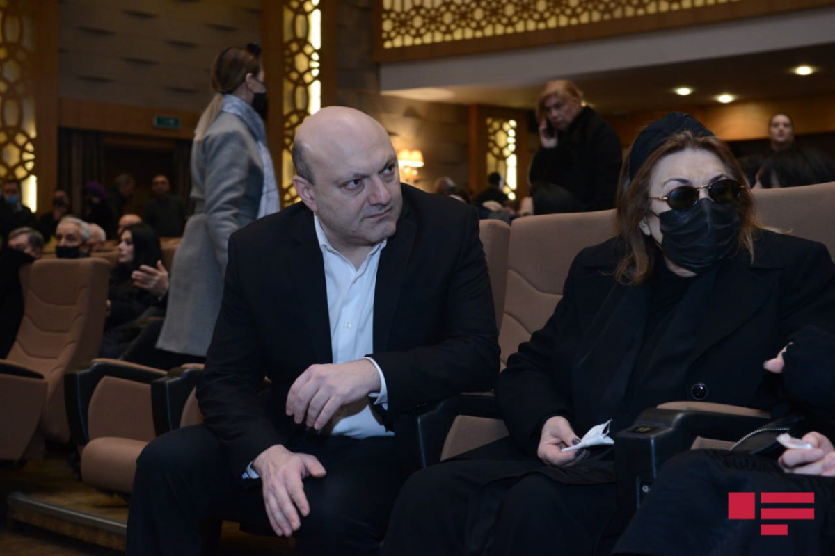 В Баку завершилась церемония прощания с Рустамом Ибрагимбековым-ФОТО -ОБНОВЛЕНО 