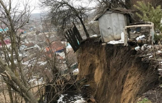 В Азербайджане существует около 100 оползневых зон