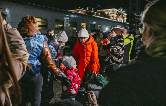 В Россию продолжается поток беженцев из Донбасса