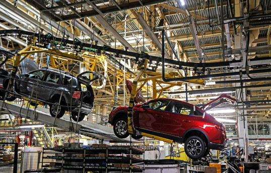 Renault возобновила производство автомобилей на заводе в Москве