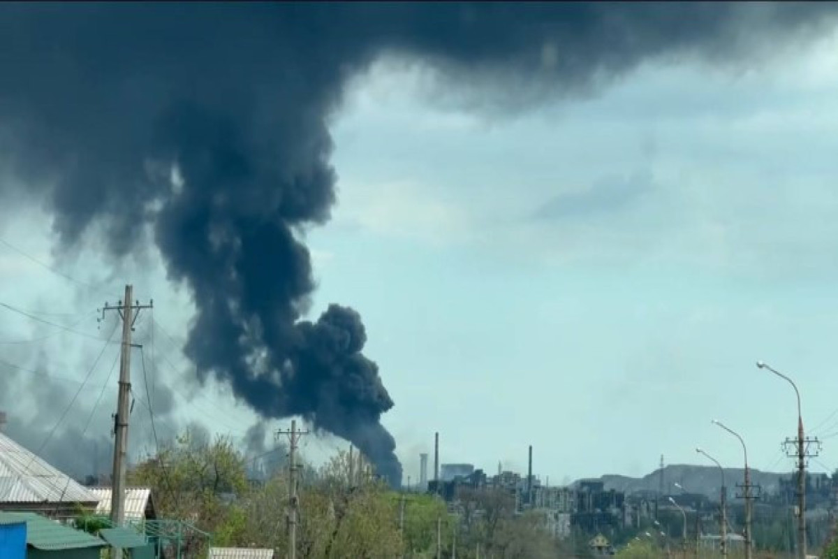 ВС РФ бомбят «Азовсталь», на заводе масштабный пожар