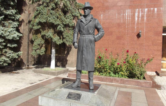 памятник Жеглову