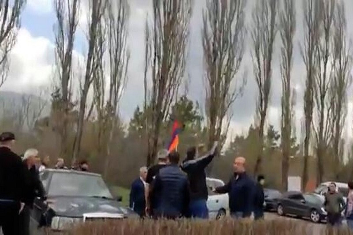 В Армении произошла очередная потасовка между протестующими и полицией-ВИДЕО 