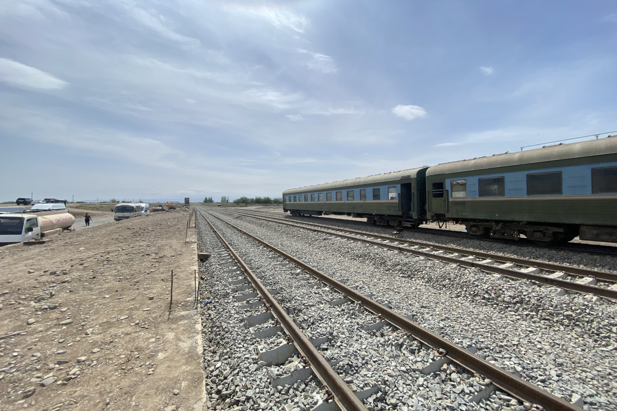 Железная дорога Агдам-Барда будет построена к концу следующего года