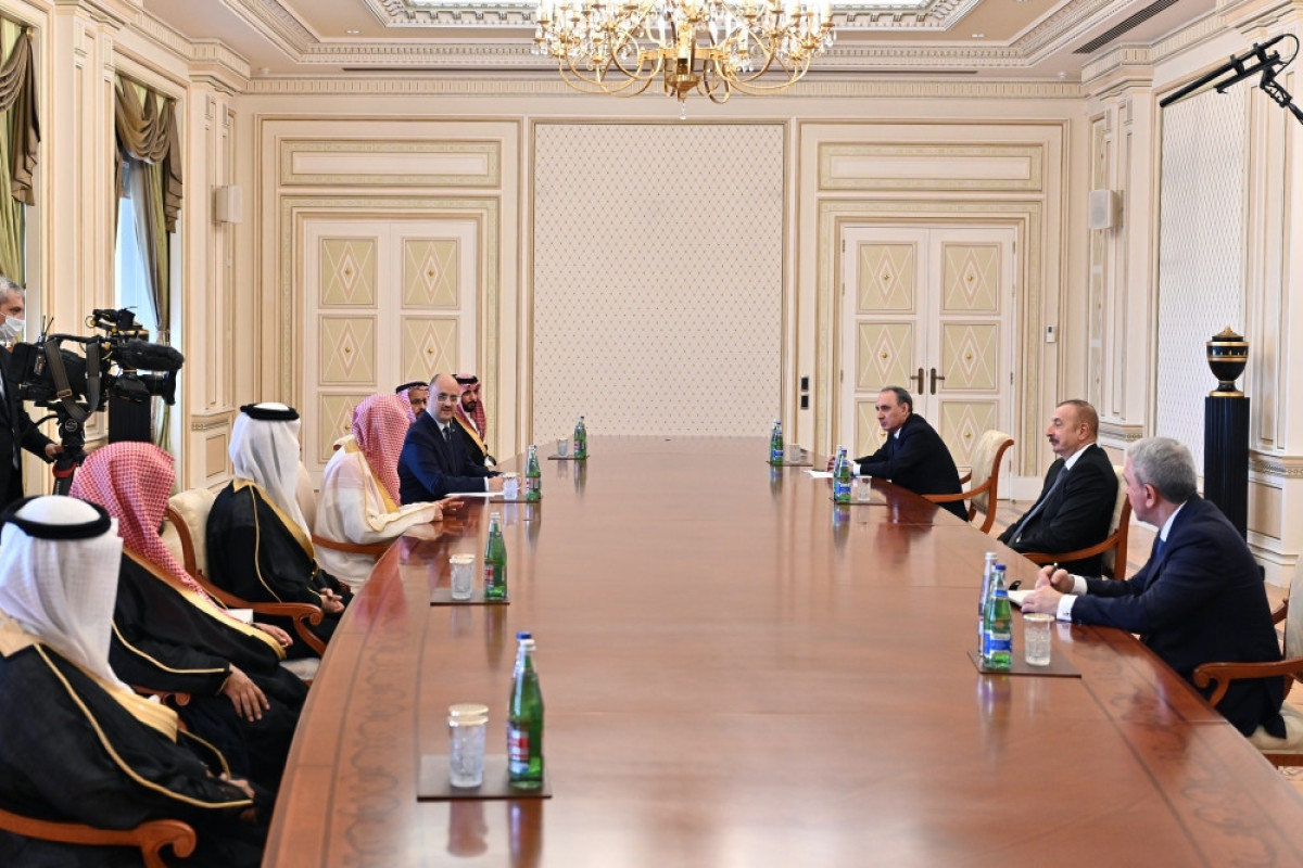 Президент Ильхам Алиев принял генерального прокурора Саудовской Аравии