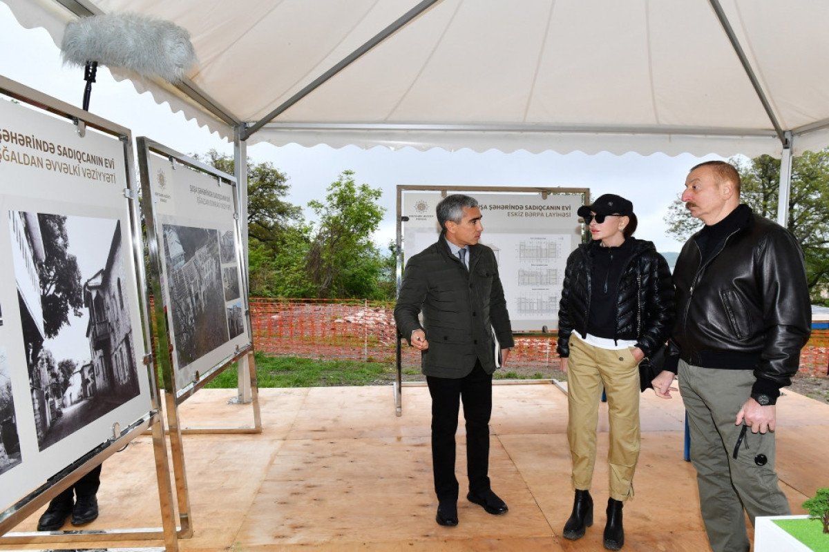 Ильхам Алиев ознакомилcя с работами по восстановлению дома тариста Садыгджана в Шуше-ФОТО 