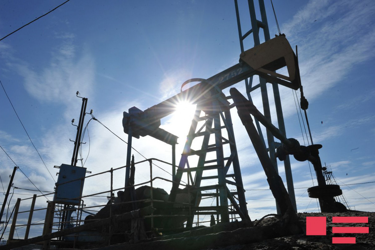 Азербайджан обнародовал объемы добытой в апреле нефти
