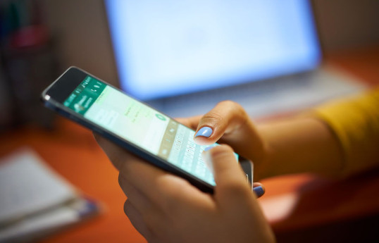 В новой версии WhatsApp обновили дизайн