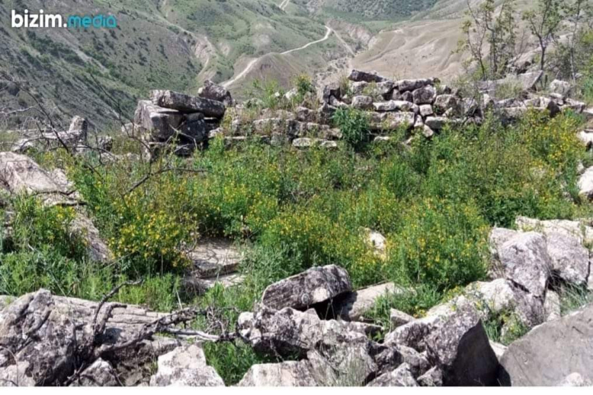 В Азербайджане обнаружены руины средневековой крепости-ФОТО 