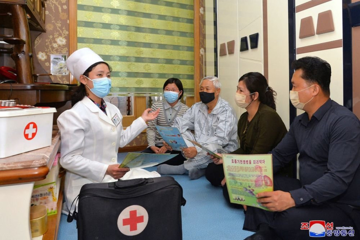 В КНДР общее число пациентов с симптомами лихорадки выросло до 2,46 млн