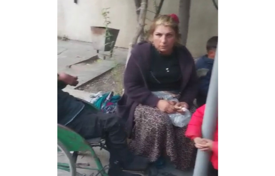 В Баку арестована женщина, принуждавшая детей к попрошайничеству
