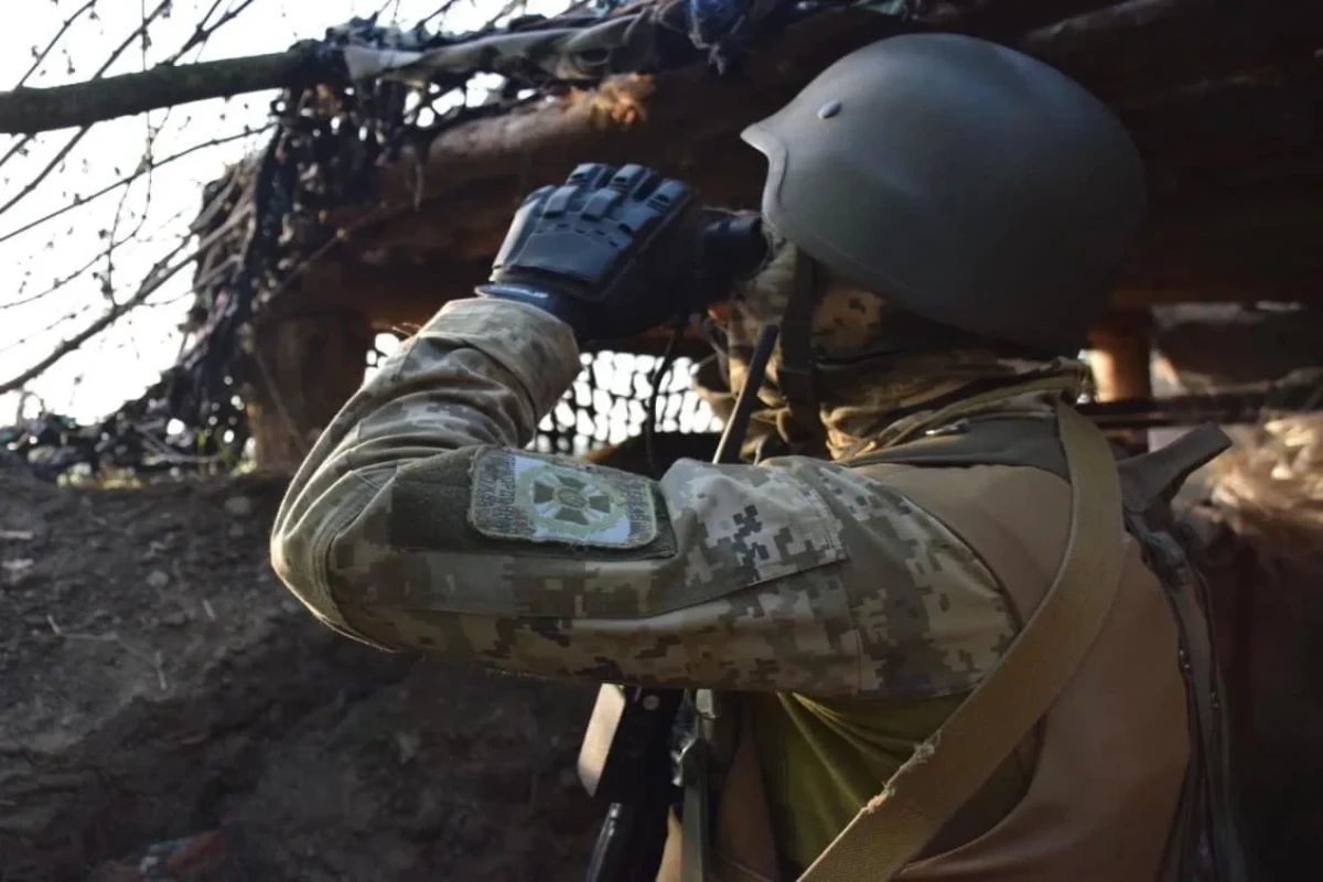 Украинские военные уничтожили наблюдательный пункт россиян, 2 склада с боеприпасами -ВИДЕО 